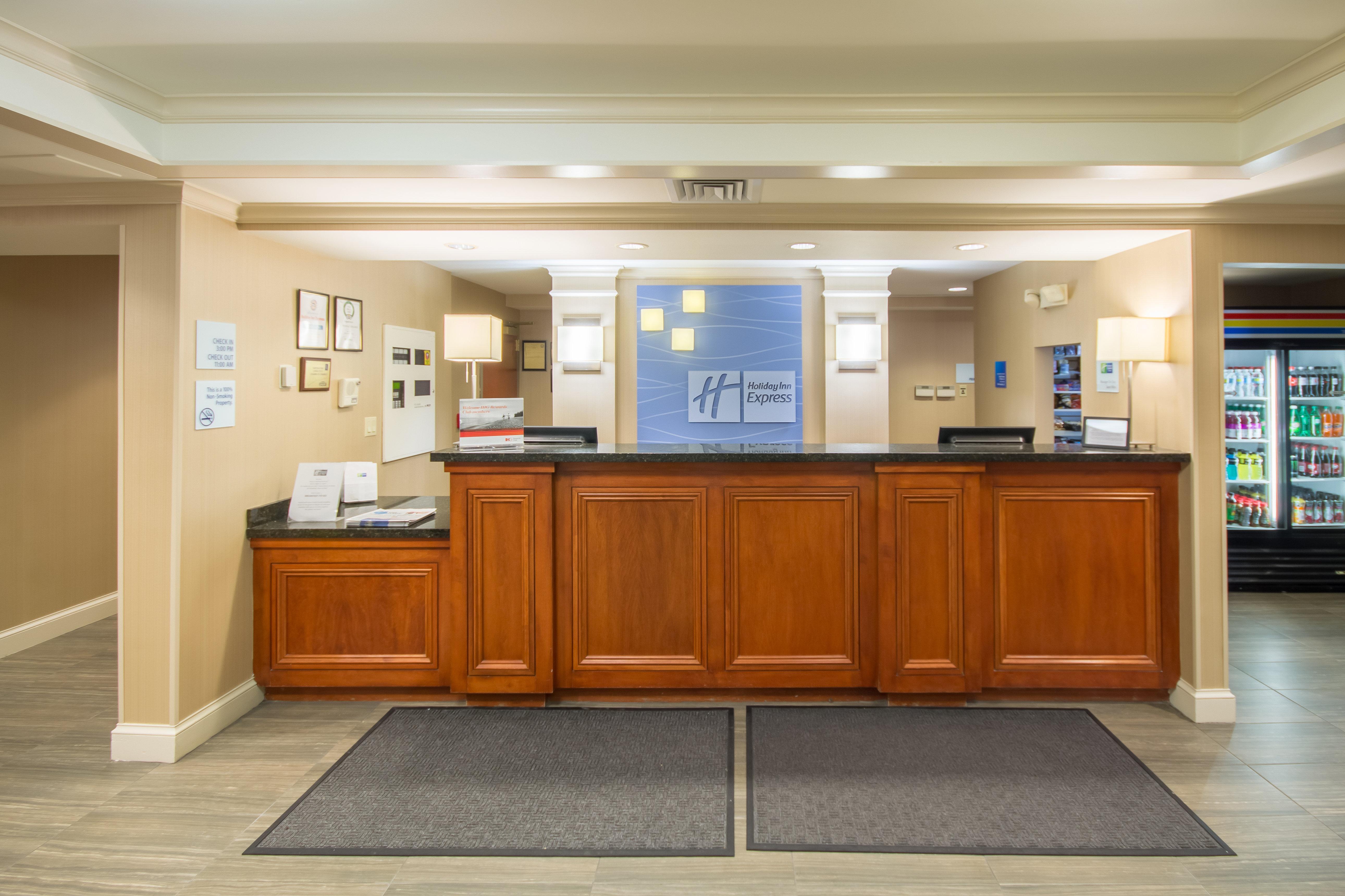 Holiday Inn Express Hotel & Suites Auburn By Ihg Eksteriør billede